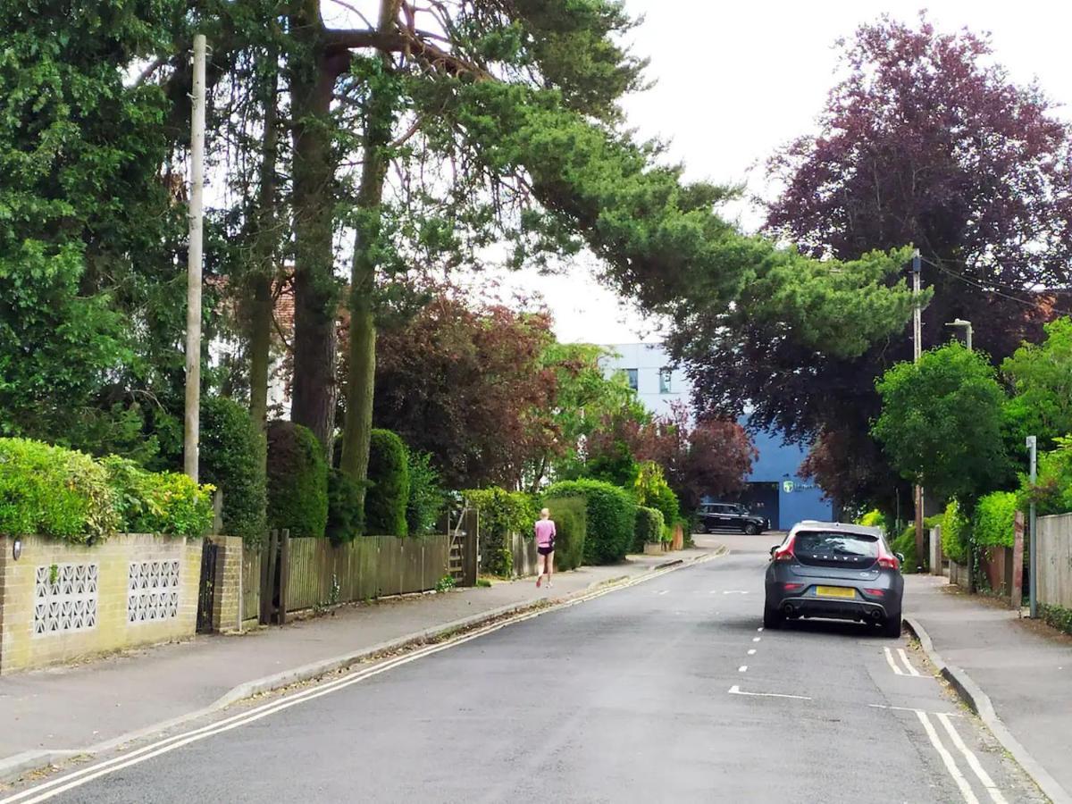 The Beech Flat - Self Contained One Bedroom Flat With Parking Oxford Bagian luar foto